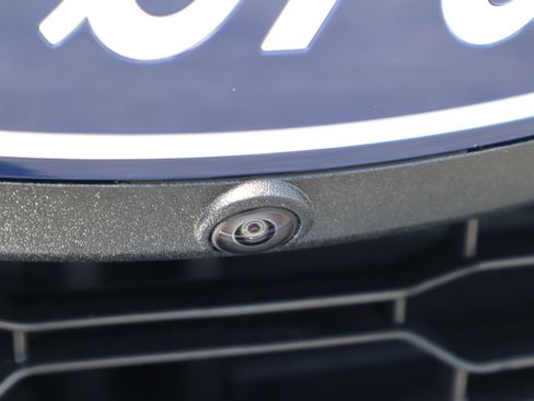 New 2025 Ford F150 Lariat w/ Equipment Group 501A Mid image 11