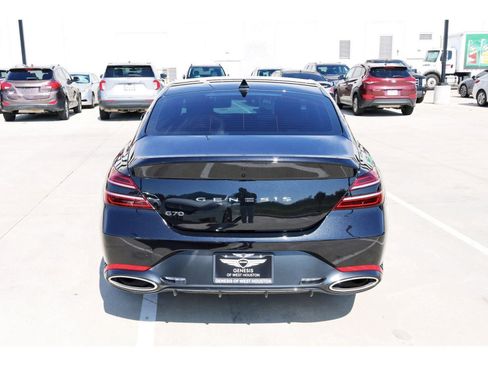 Used 2026 Genesis G70 2.5T image 7