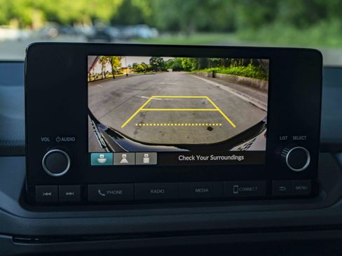 Used 2025 Honda Accord LX image 31