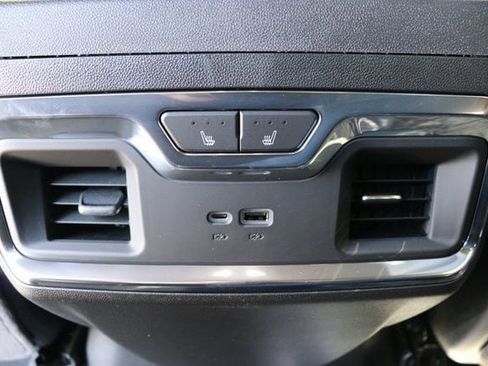 New 2026 GMC Sierra 1500 Denali Ultimate image 17