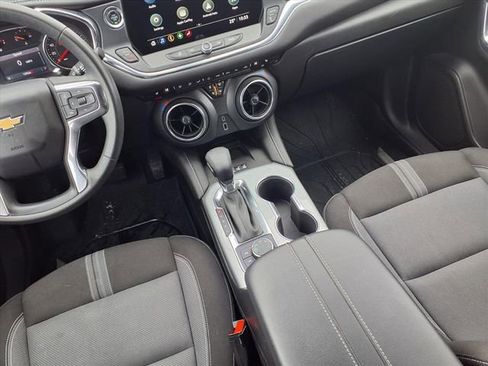 Used 2024 Chevrolet Blazer LT w/ Convenience Package image 10