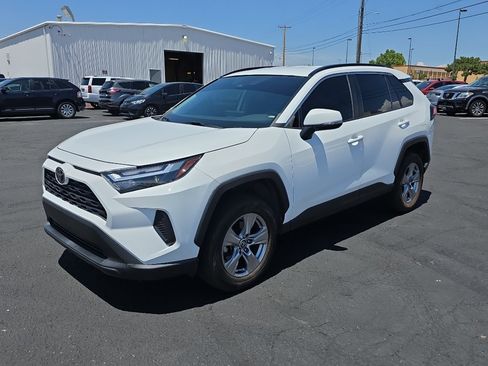 Used 2023 Toyota RAV4 XLE AWD/4WD image 1