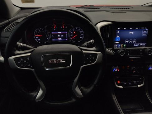 Used 2022 GMC Terrain SLT w/ Infotainment Package II FWD image 22
