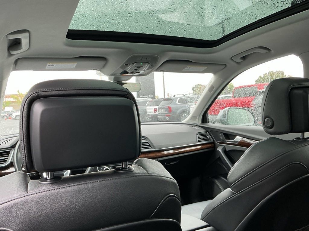 Used 2019 Audi Q5 Prestige AWD/4WD image 24