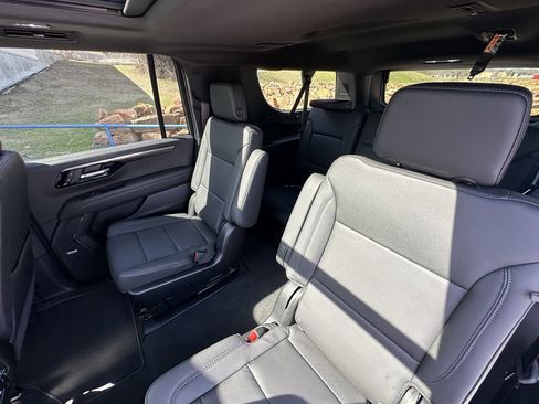 New 2026 Chevrolet Suburban Z71 w/ Comfort Package image 21