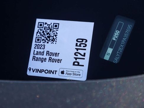 Used 2023 Land Rover Range Rover Velar R-Dynamic S image 27