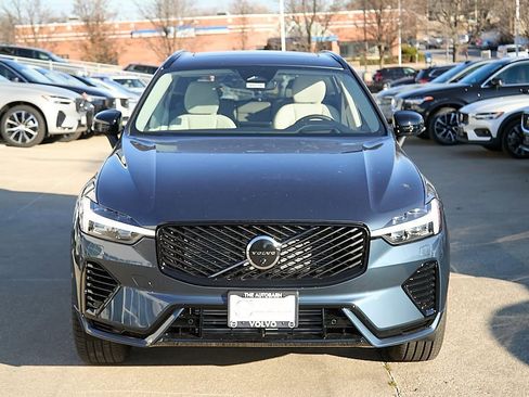 New 2026 Volvo XC60 T8 Ultra w/ Protection Package Premier image 5