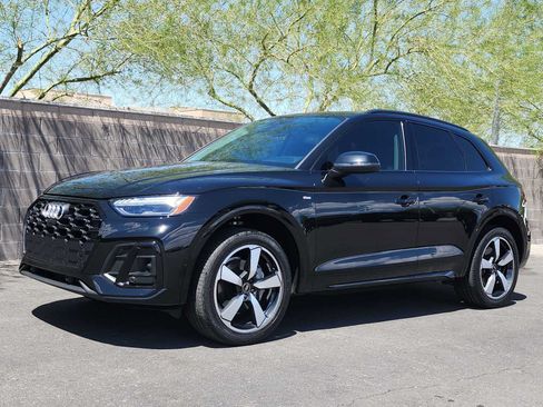 Used 2023 Audi Q5 2.0T Prestige w/ Prestige Package AWD/4WD image 4