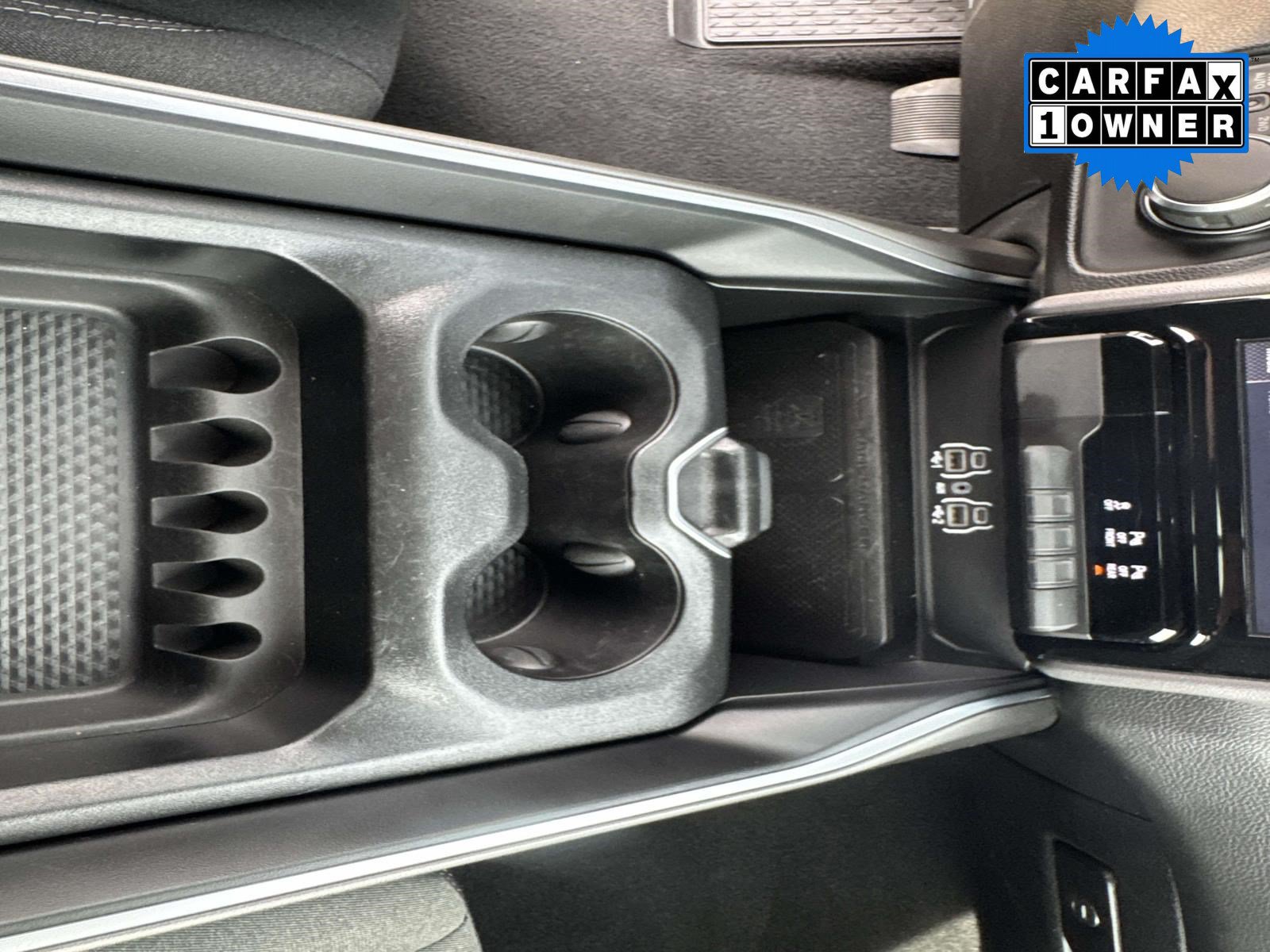 Used 2025 RAM 1500 Big Horn AWD/4WD image 34
