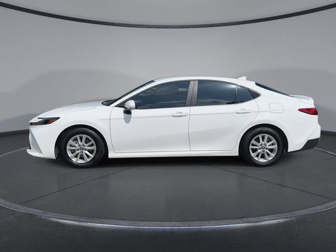 Used 2025 Toyota Camry LE w/ Convenience Package FWD image 5