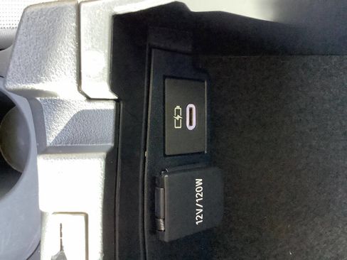 Used 2024 Toyota Corolla LE image 42