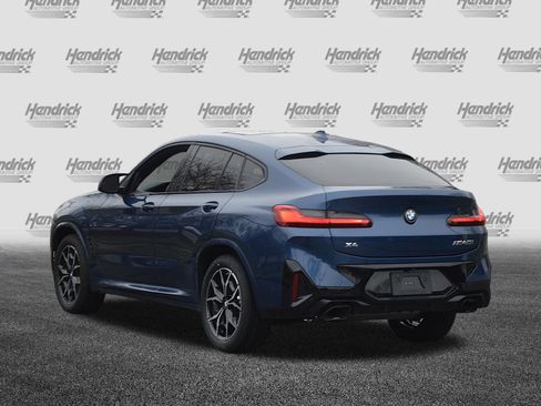 Certified 2025 BMW X4 M40i w/ Premium Package image 9