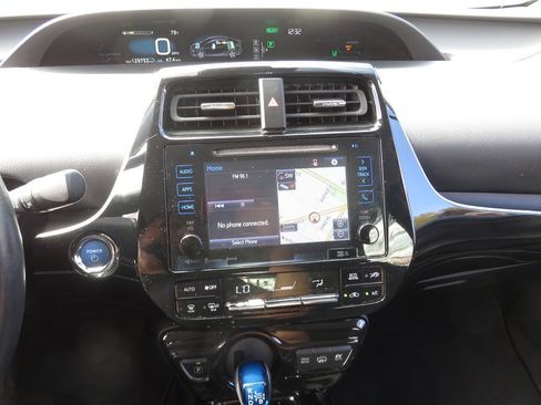 Used 2018 Toyota Prius Prime Plus w/ Carpet Mat Package FWD image 20