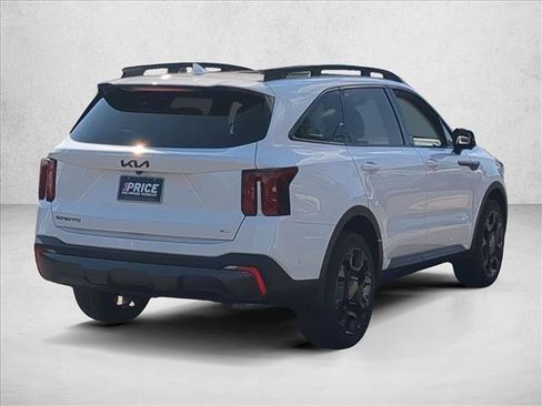Used 2025 Kia Sorento SX AWD/4WD image 5