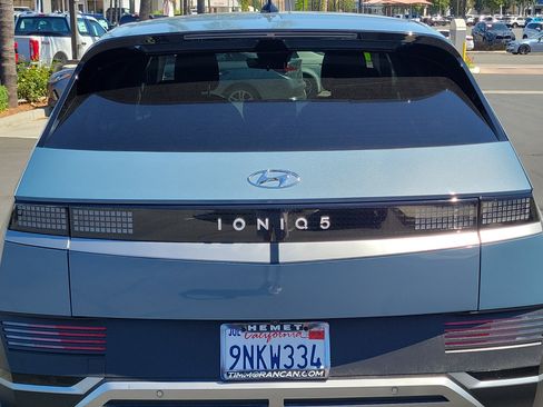 Certified 2024 Hyundai Ioniq 5 SE RWD image 27