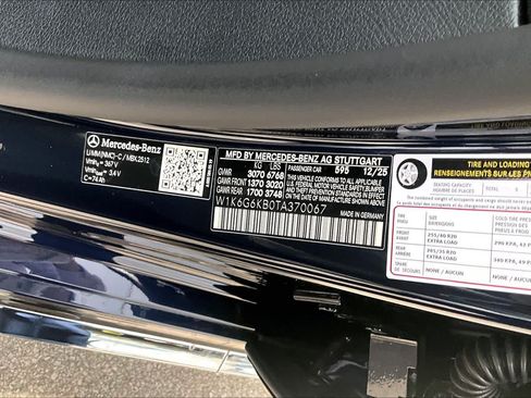 New 2026 Mercedes-Benz S 580e 4MATIC Sedan image 16