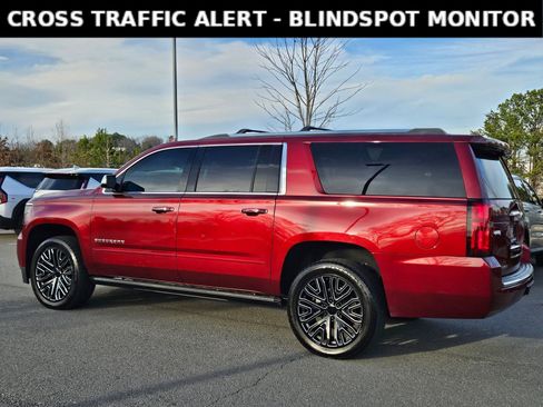 Used 2020 Chevrolet Suburban Premier w/ Max Trailering Package image 5