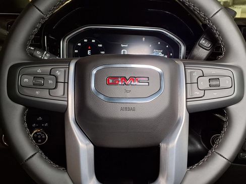 New 2026 GMC Sierra 2500 SLE w/ Max Trailering Package AWD/4WD image 20