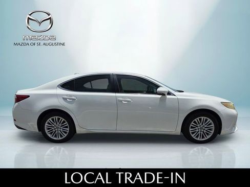 Used 2013 Lexus ES 350 w/ Luxury Pkg FWD image 6