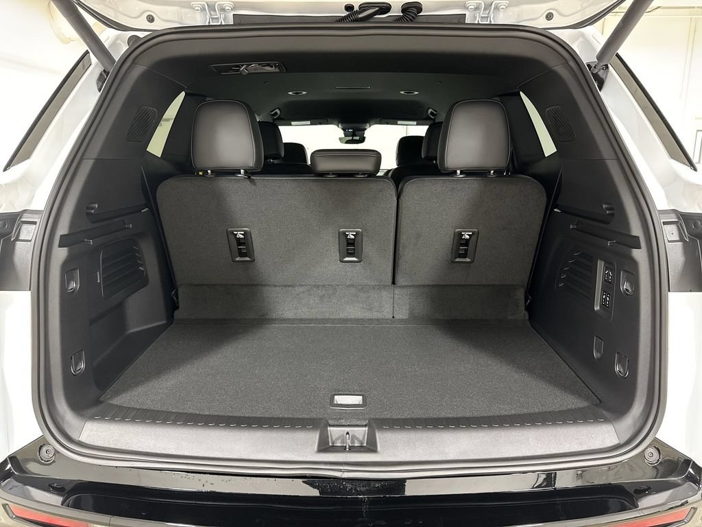 New 2026 Buick Enclave Sport Touring w/ Power Package AWD/4WD image 25