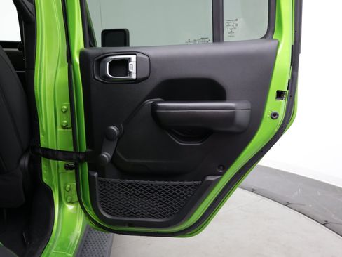 Used 2020 Jeep Wrangler Unlimited Sport AWD/4WD image 28