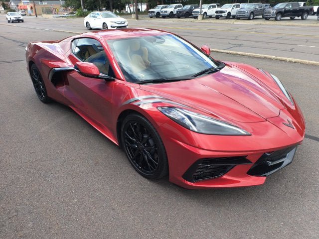 Used 2024 Chevrolet Corvette Stingray Preferred Cpe w/ Battery Protection Package RWD image 4