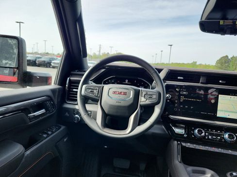 New 2026 GMC Sierra 2500 AT4 w/ AT4 Premium Plus Package AWD/4WD image 12
