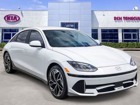 Used 2023 Hyundai Ioniq 6 SEL AWD/4WD image 3