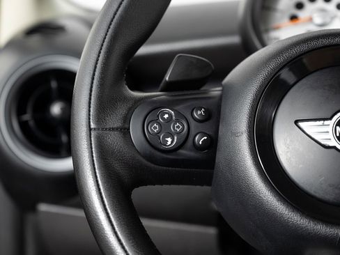 Used 2013 MINI Cooper Clubman S FWD image 23