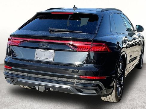 Used 2023 Audi Q8 Prestige w/ Prestige Package AWD/4WD image 2