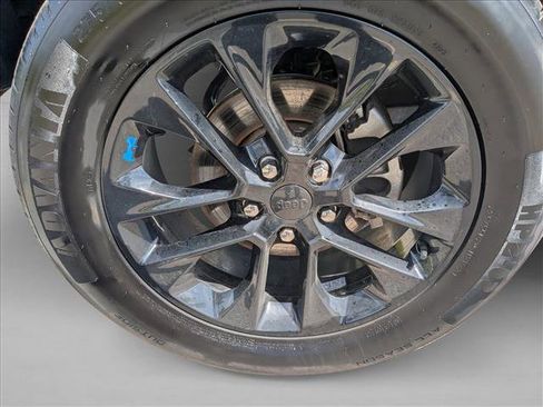 Used 2023 Jeep Wrangler Sahara image 26