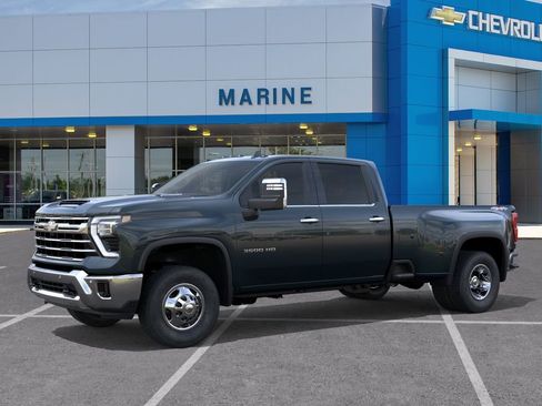 New 2026 Chevrolet Silverado 3500 LTZ w/ LTZ Plus Package AWD/4WD image 2