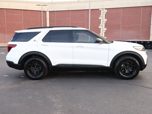 Used 2022 Ford Explorer Timberline image 37
