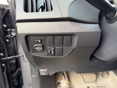 Used 2015 Toyota Prius Two FWD image 17