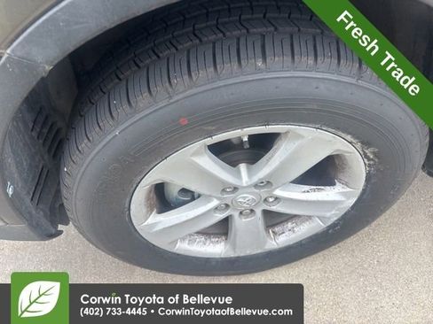 Used 2013 Toyota RAV4 XLE AWD/4WD image 11
