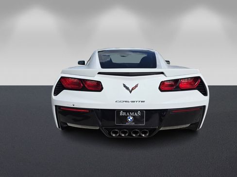 Used 2016 Chevrolet Corvette Stingray Coupe image 5