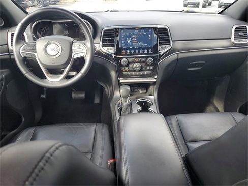 Used 2022 Jeep Grand Cherokee Limited image 22