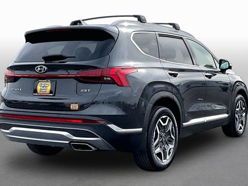 Used 2022 Hyundai Santa Fe Limited FWD image 2