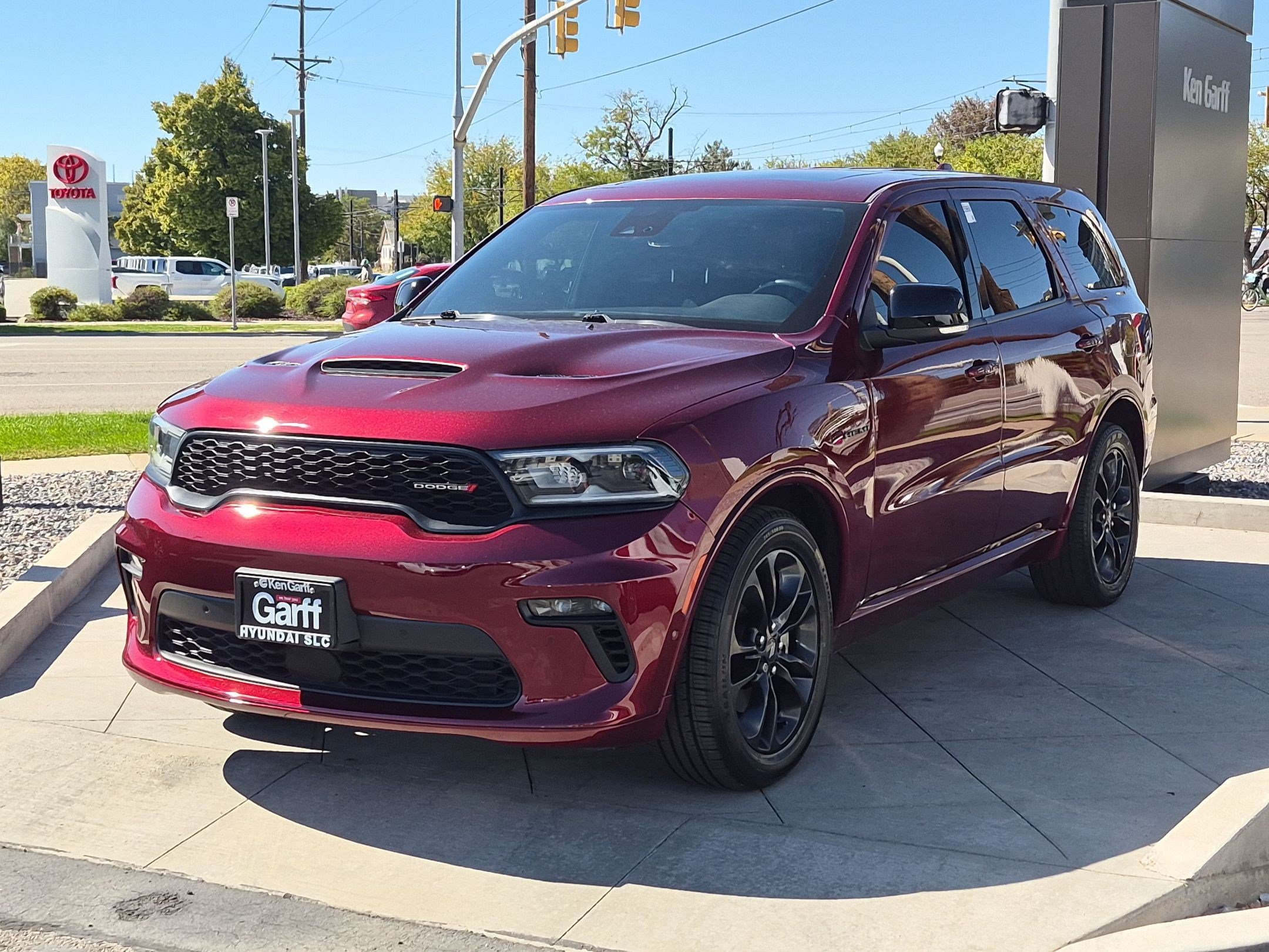 Used 2022 Dodge Durango R/T AWD/4WD image 10