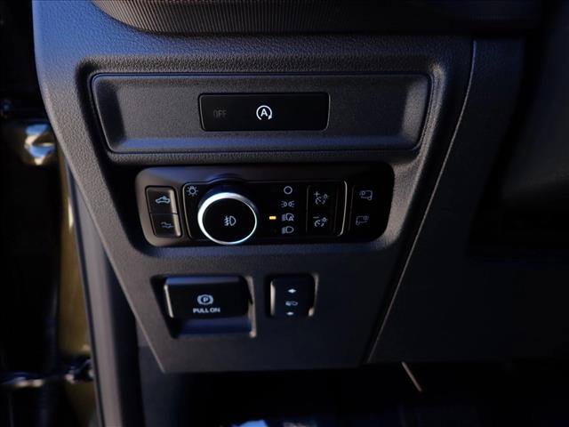Used 2025 Ford F150 Raptor AWD/4WD image 16