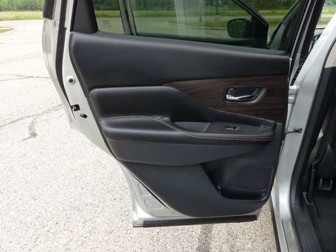 Used 2023 Nissan Murano Platinum w/ Cargo Package AWD/4WD image 38