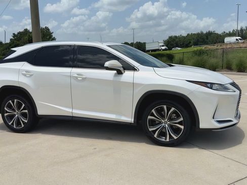 Used 2021 Lexus RX 350 FWD w/ Premium Package image 2