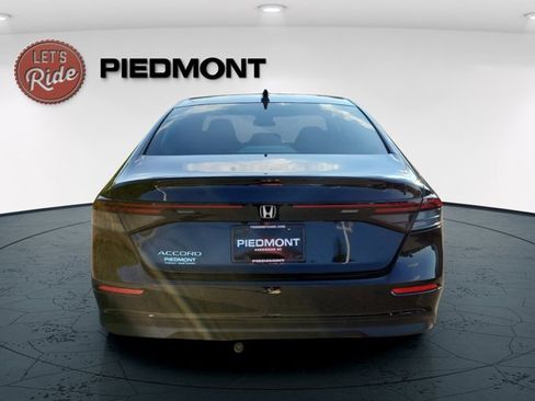 Used 2024 Honda Accord EX image 8