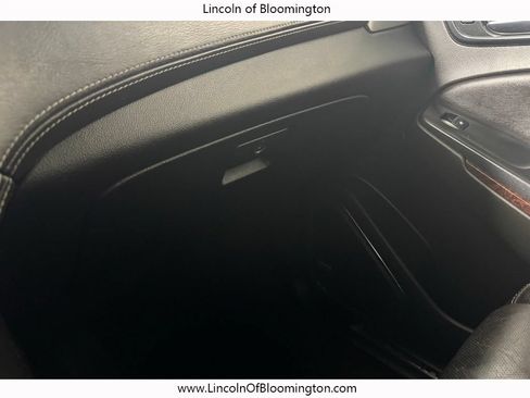Used 2018 GMC Yukon SLT AWD/4WD image 80
