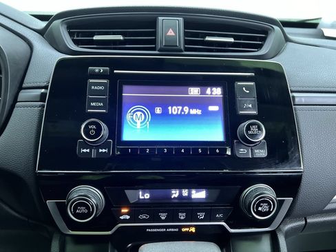 Used 2018 Honda CR-V LX image 22