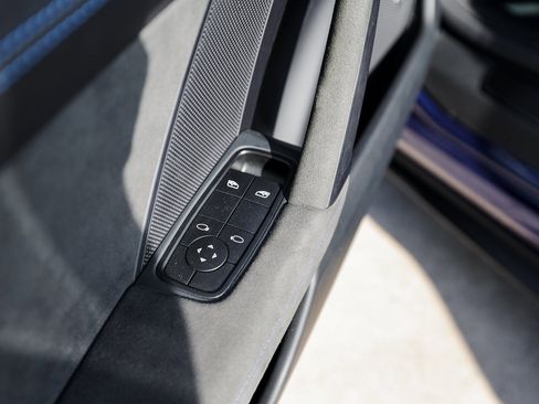 Certified 2022 Porsche 911 GT3 image 24