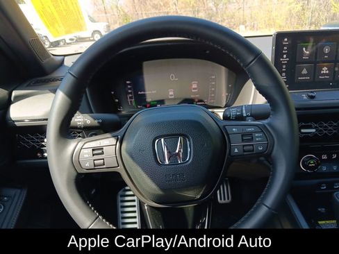 Used 2025 Honda Accord Sport image 15