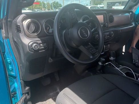 Used 2020 Jeep Wrangler Sport image 2
