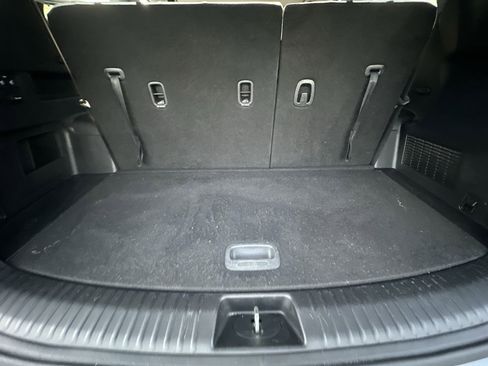 Used 2023 Kia Telluride EX image 18