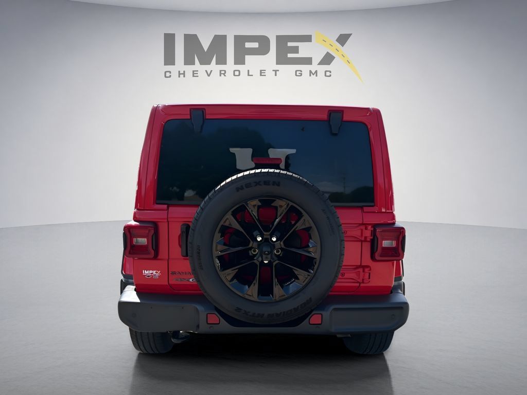 Used 2025 Jeep Wrangler Unlimited Sahara w/ Safety Group AWD/4WD image 4